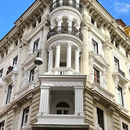 Le Petit Řím