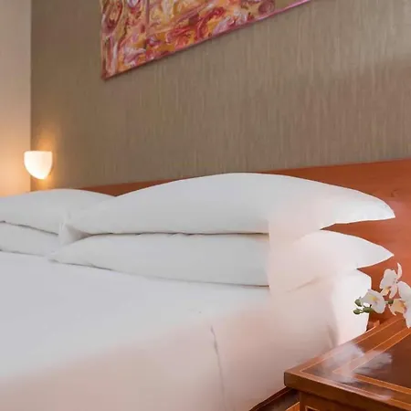 Quality Rouge Et Noir Hotel