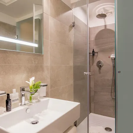 Ludovisi Palace Hotel 4*