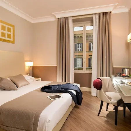 Ludovisi Palace Hotel Rome