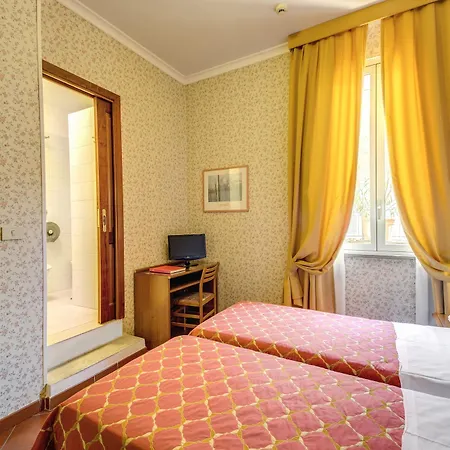 Hotel Corona Szálloda