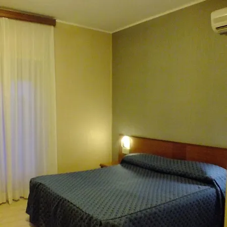 Consul Hotel