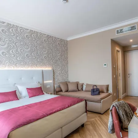The Boutique Hotel