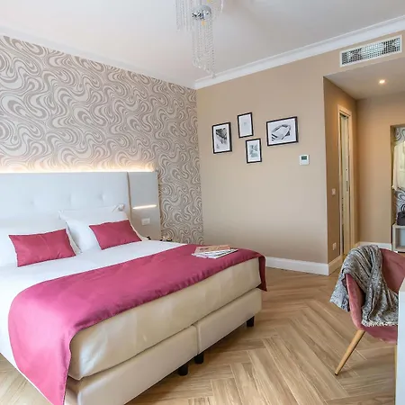 The Boutique Hotel