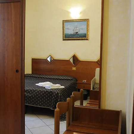 Farini Hotel
