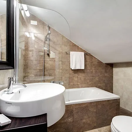 La Residenza Dell'angelo Nuova Guest house
