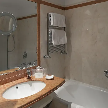 Otel Dei Borgognoni Roma