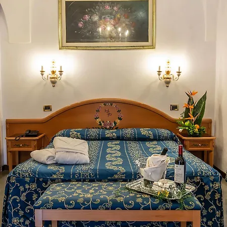 Santa Prisca Hotel
