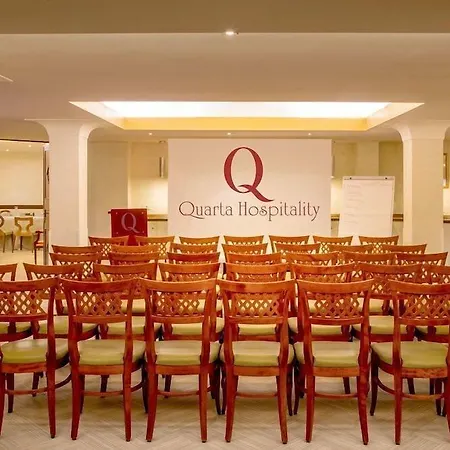 Hotel Oxford 4*