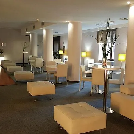 Hotel Garden Area Eur 4*