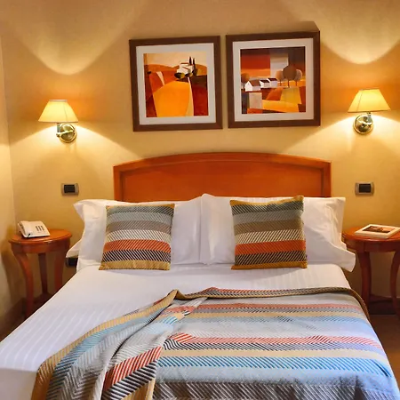 Lh Lloyd Hotel 3*