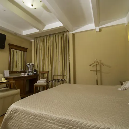 Bed & Breakfast Luxury H 2000 3*