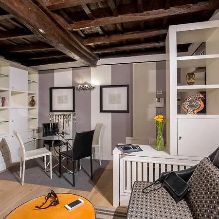 The At The Forum Luxury Collection - The At The Forum Otel 5*
