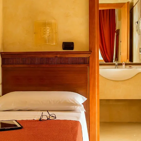 Luciani Hotel