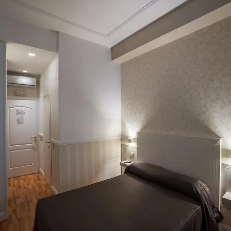 Porta Pia 3* Rome