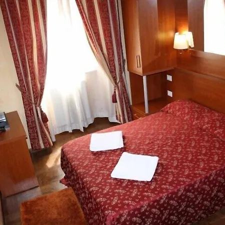 Hotel Toffa Place In 2*