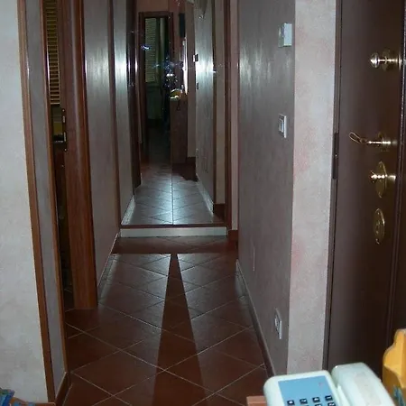 Toffa Place In 2* Rome