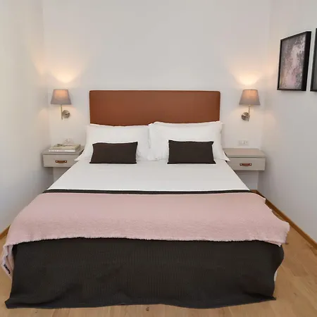 Giuturna Boutique Roma