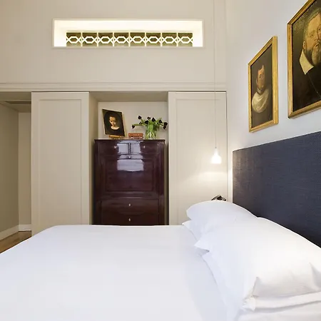 Guest house Crossing Condotti