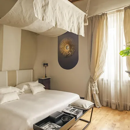 Crossing Condotti Guest house Rome