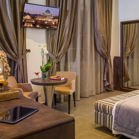 Hearth Hotel 3* Rome