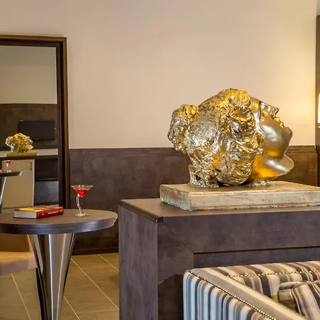 Hearth Hotel Hotel 3*
