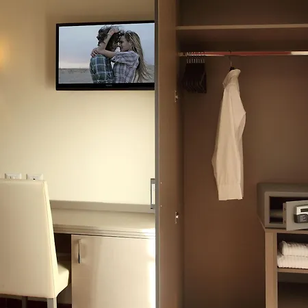 Hearth Hotel Hotel 3*