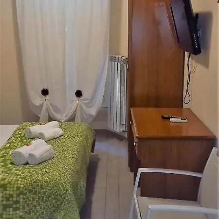 Parri Silton Guest house Rome