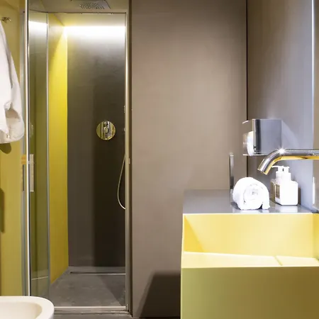 Le Quattro Dame Luxury 3* Rome