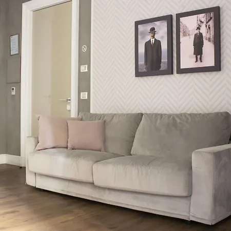 Le Quattro Dame Luxury Guest house Rome