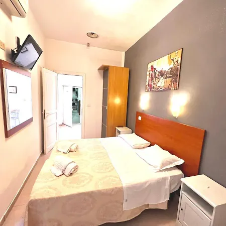 Hotel Alius And Freerome Rome
