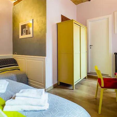 Guest house Domus Avi -
