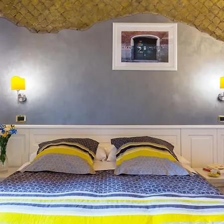 Guest house Domus Avi - Rome