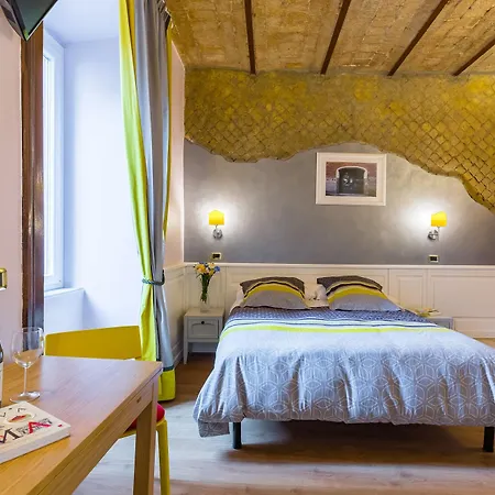 Domus Avi - Guest house