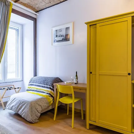 Guest house Domus Avi - 3*