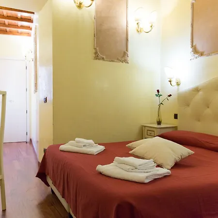 Sweet Dream Trevi Rome