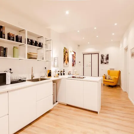 Lux House Guest Pensionat *