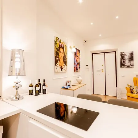 Pensionat Lux House Guest *