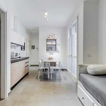 Bdc - Classy Loft In Trastevere Apartment