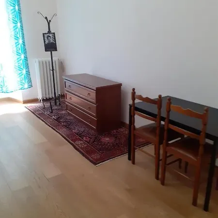 R.t. House's Ρώμη