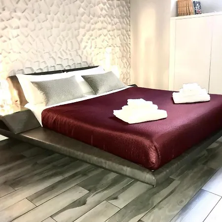 Domus Tacito Pensión Roma