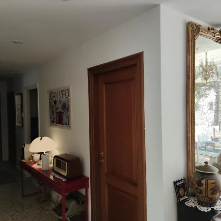 La Badia Del Cavaliere 2 Guest house *