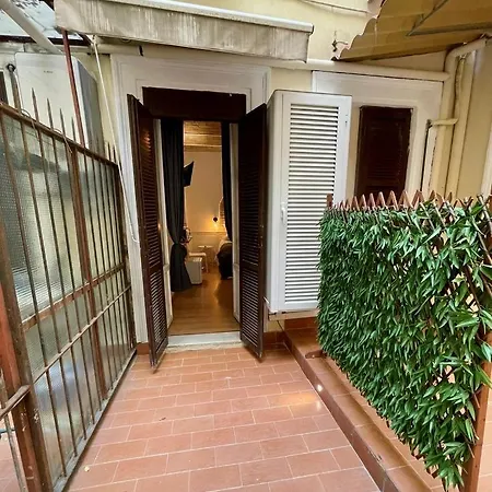 Domus Avi - 3* Rome