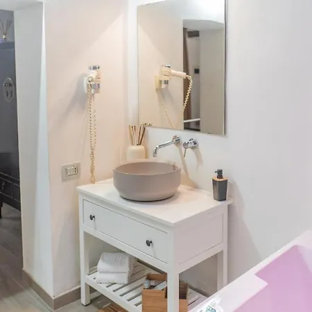 Irooms - Spanish Steps Πανσιόν 4*