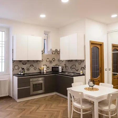 Appartamento Merulana 209 - Colle Oppio