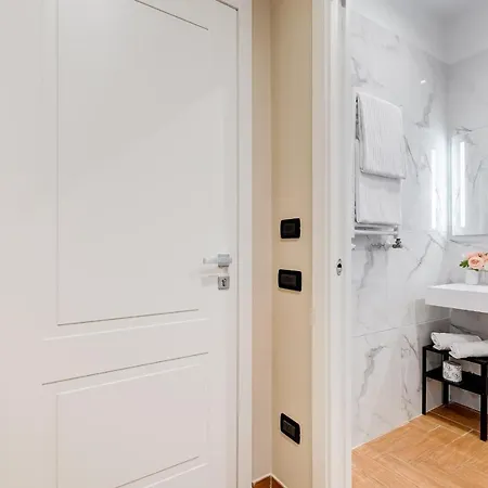 Guest house Mellini Palace By Premium Collection 2*