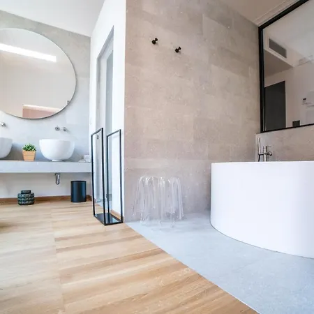 Youroom Abruzzi 3*
