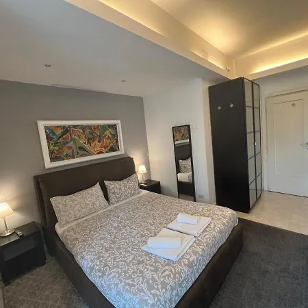 Гостевой дом Appia Avenue 639 2*