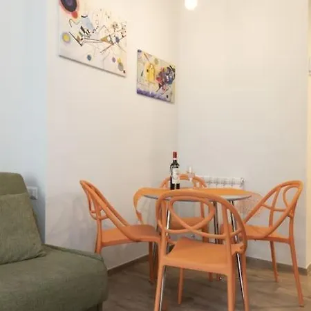 Ferienhaus Jovialis - *