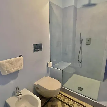 Santi Quattro Al Colosseo Bed and Breakfast Ρώμη